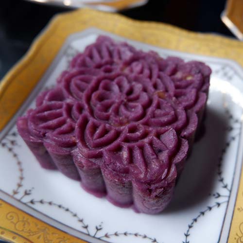 Gethuk Mooncake